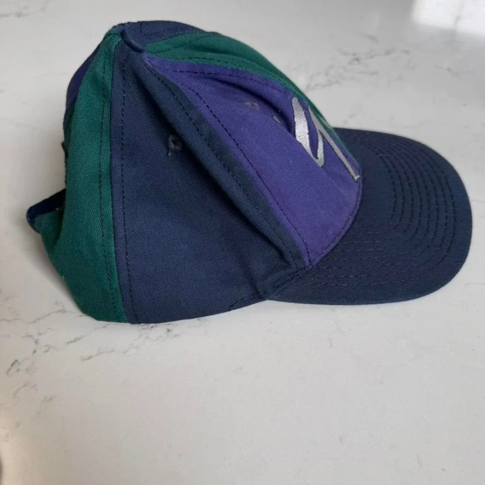 Vintage Walt Disney World '94‎ Mickey Mouse Snapback Hat Colorblock Goofy Hat Co